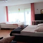 Appartement Ninas *